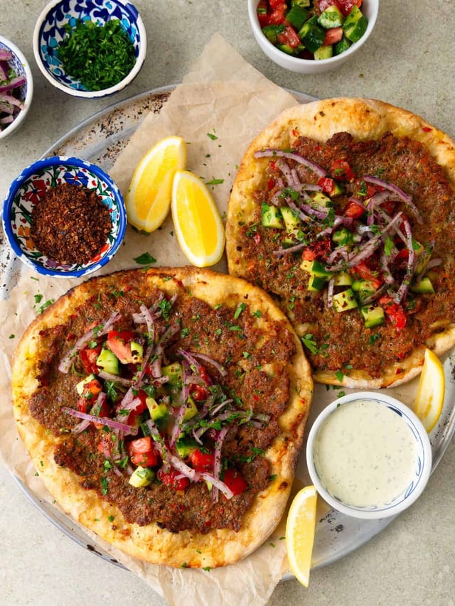 Baby Lahmacun with Hummus.
